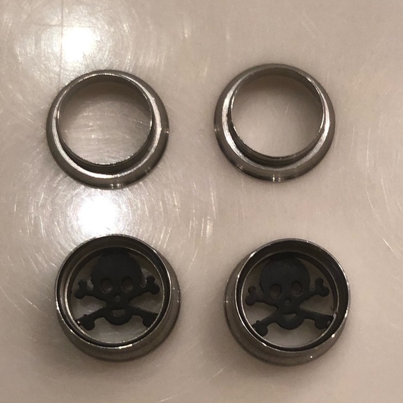 *6 for $10!* Silver and Black Double Flare Screw-Off Plugs Goth 12 mm - Picture 3 of 6